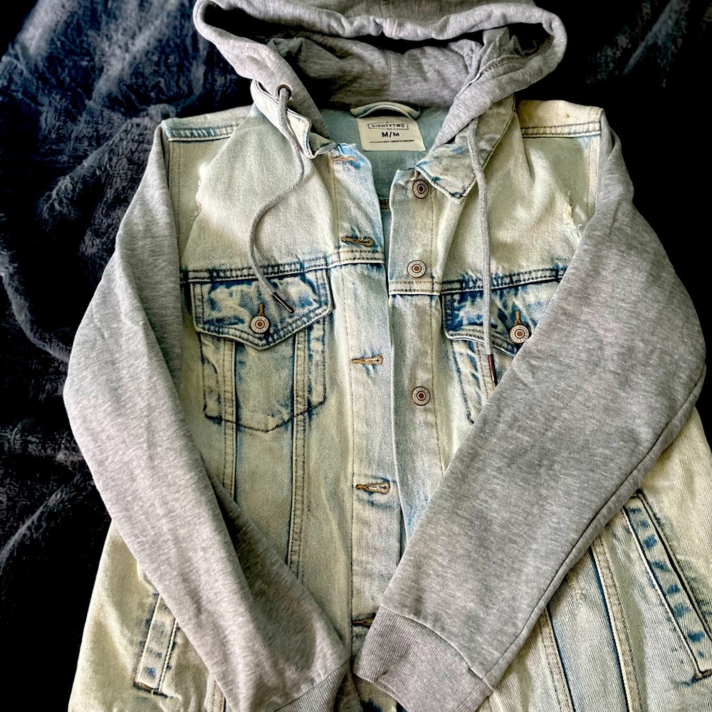 Garage Medium jean jacket with hood